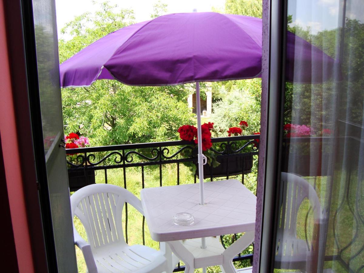 Vila Madams - Palic-Serbia Ngoại thất bức ảnh